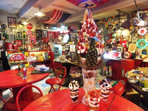 １３日１９時！カトリーナとパフェ５種類が半額で食べられる！？