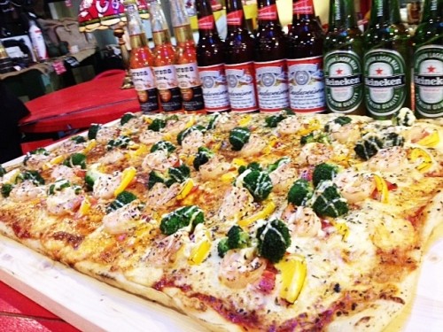 ♪[巨大ピザ!] グランドキャニオンピザ♪