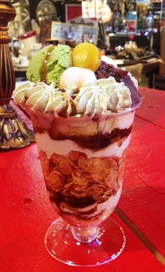 新メニュー♪テイクアウトパフェ『小倉抹茶』♪