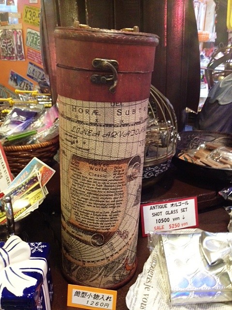 ♪[入荷!!] 筒型地図柄宝箱♪