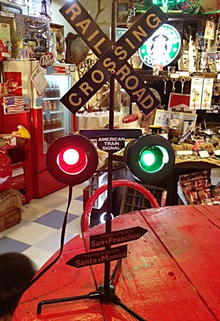 ♪[入荷!!] アメリカントレインシグナルランプ♪