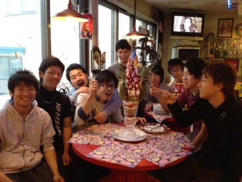 ♪昨日の巨大パフェ『カトリーナ』ご予約のお客様その２♪