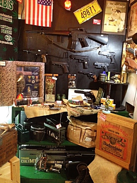 ♪新設!アーミーグッズコーナー♪