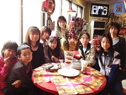 ♪本日の巨大パフェ『カトリーナ』ご予約のお客様♪