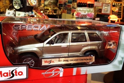 ♪[入荷!!]マイスト JEEP グランドチェロキー 2005♪
