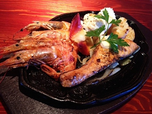 ♪鉄板MENUの紹介！海鮮鉄板焼きセット♪