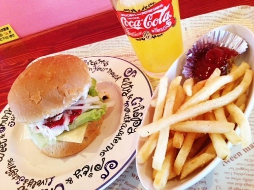 ♪ＮＥＷ！テリヤキチーズバーガーセット♪