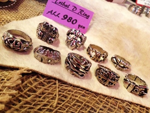 ♪入荷！リング各種～ＴＲＩＶＡＬ　Ｄ♪
