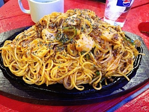 ♪パスタのご紹介!鉄板!昔懐かしのナポリタン♪