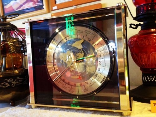 ♪入荷！CITIZEN 世界時計 置き時計♪