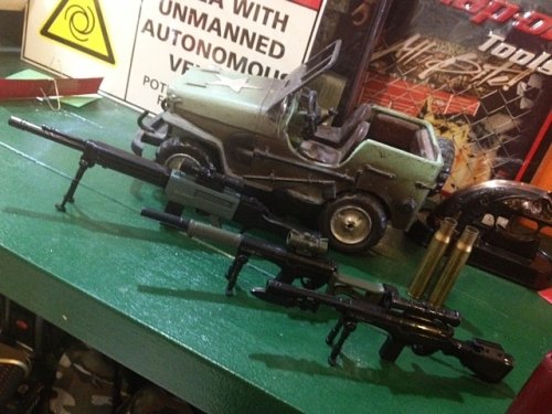 ♪入荷！ミニチュア 精密モデルガン♪