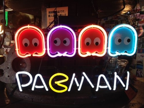 ♪入荷!パックマン ネオン管♪