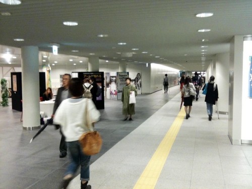 札幌地下道は 立派な健康施設だと思う