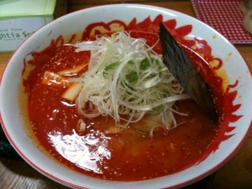 辛みそラーメンが最高 帯広市「五十番」