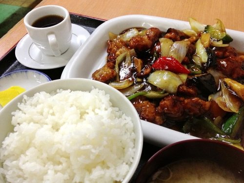 ますやさんの「酢豚定食」