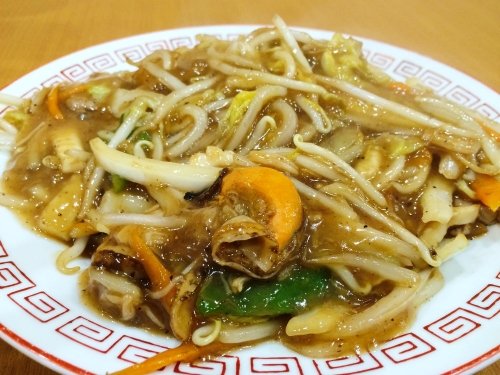 「中華料理 ますや」新築移転