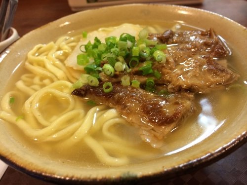 札幌市・沖縄料理「なんくる食堂」