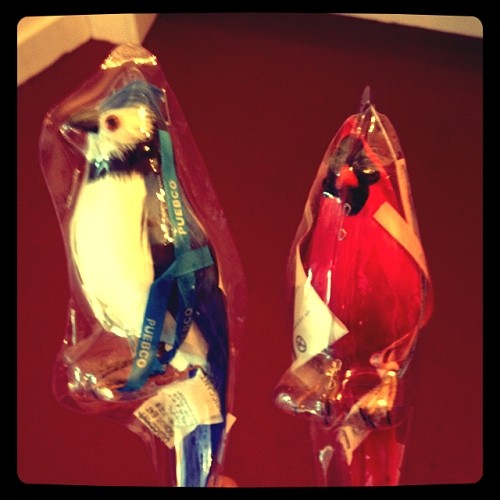 ARTIFICIAL BIRDS