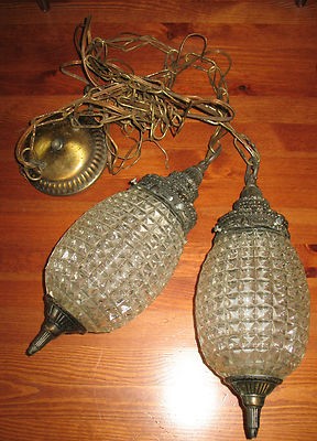 2 Light vintage lamp