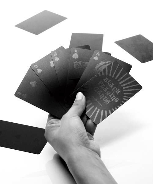 BLACK PLAYING CARDS