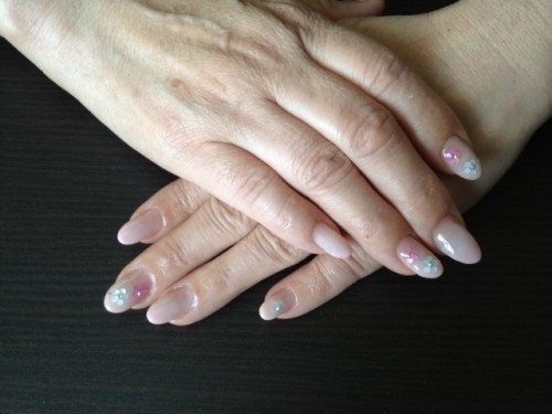 ヌーディーカラー