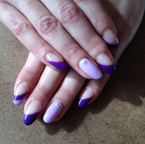 2色のパープル。