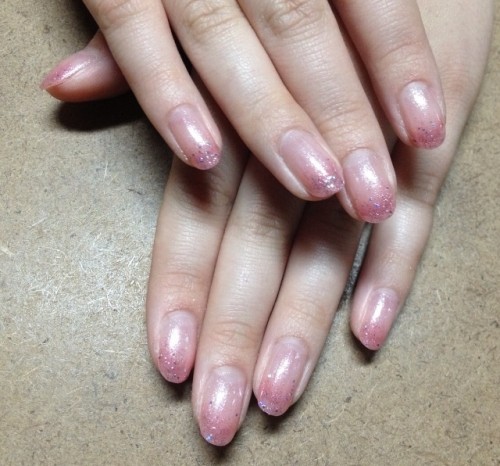 ピンクグラデーション。