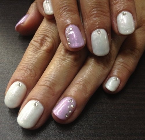 パールラメで上品ネイル。