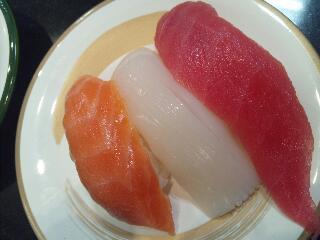 お寿司は美味しい♪
