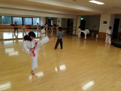 道新空手教室(4月25日火曜日)