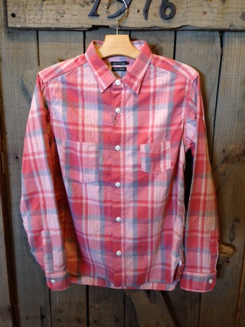 シャツ＋パーカー