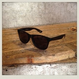 VANS トイサングラス！