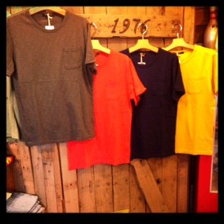 ポケットTシャツ