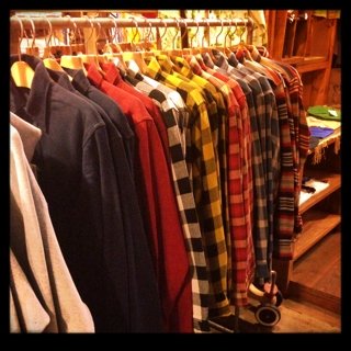 秋の立ち上げ。ネルシャツ入荷！！