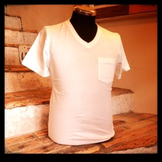 ポケットVネックTシャツ入荷！！