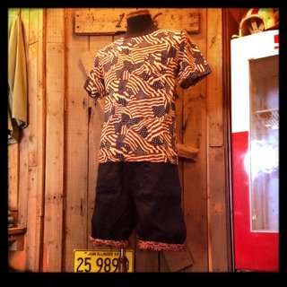 星条旗柄Tシャツ！