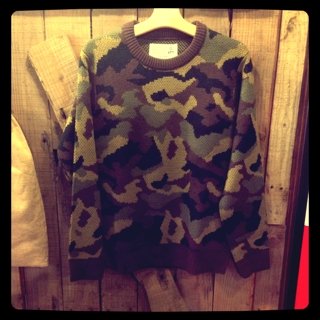 カモ柄セーター入荷！！