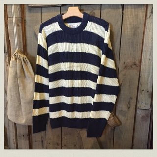 ボーダー柄ケーブルライトニットセーター入荷！！