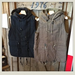ダウンベスト入荷！！