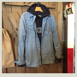 デニムウエスタンシャツ入荷！！