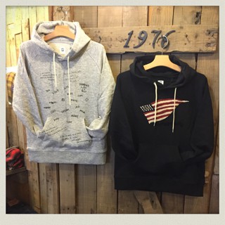 スウェットパーカー入荷!!