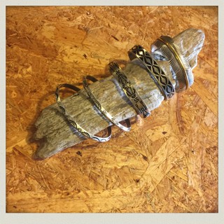 バングル入荷!!