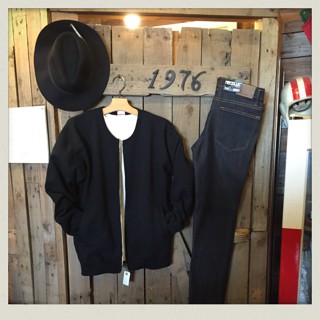 ノーカラーZIPスウェット再入荷!!