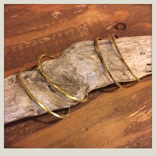 ブレスレット入荷!!