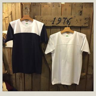 フットボールTシャツ入荷!!