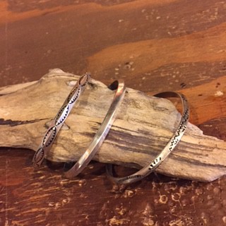 バングル入荷!!