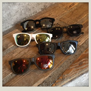 VANS　トイサングラス!!