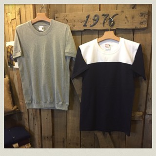 無地Tシャツ入荷!!