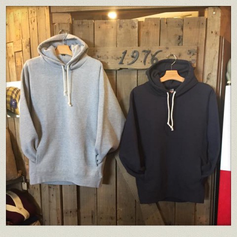 ONEITA ヘビーオンスプルパーカー!!