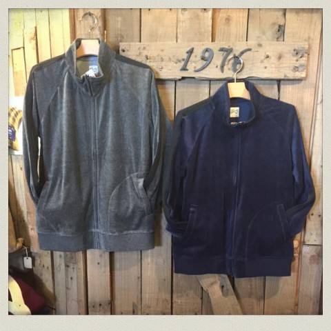 grn ジョグトップ入荷!!